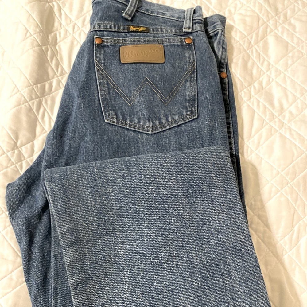 Wrangler Men's Blue Jeans 33x34